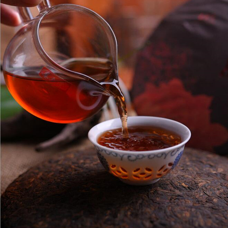 HelloYoung357g  Tea Pu'er Cooked Tea Yunnan Old Tree Great Puerh Tea Ripe Black Tea