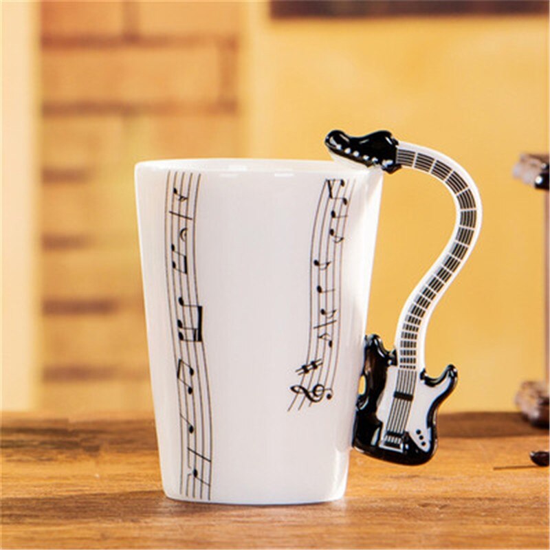 Creative Music Violin Style Guitar Ceramic Mug Coffee Tea Milk Stave Cups with Handle Coffee Mug Novelty Gifts