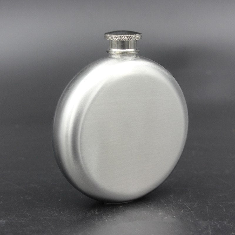 5oz Stainless Steel Round Whiskey Flask Portable Alcohol Hip Flasks Wine Bottle Russian Liquor Pot For Creative Birthday Gift