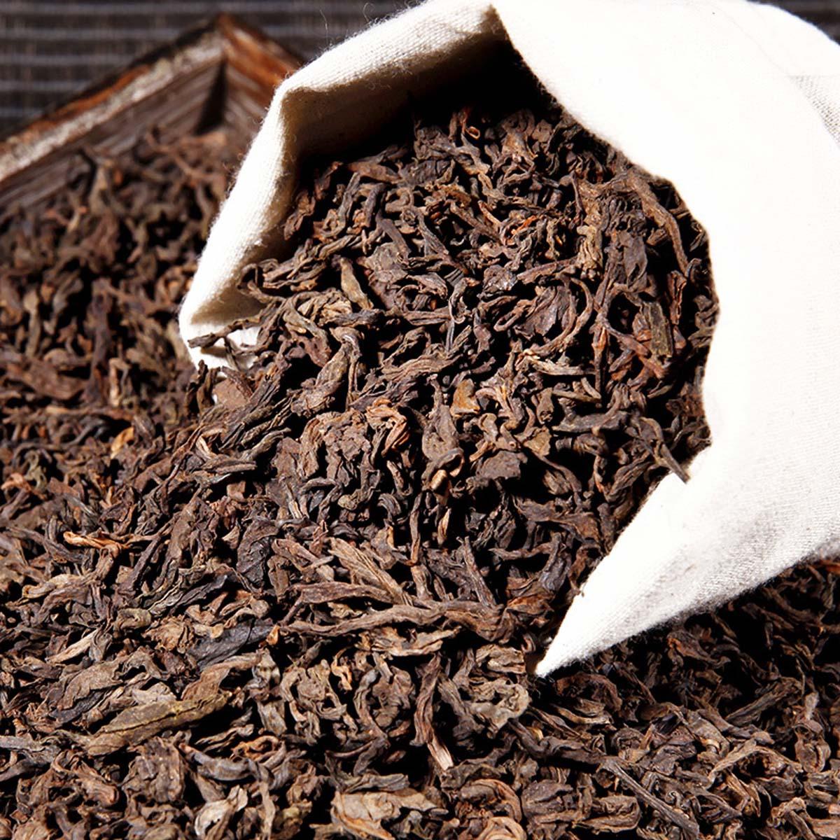HelloYoung Ripened Puerh Tea Yunnan Black Puer Tea China Bulk Cooked Pu-erh Tea Loose Leaf