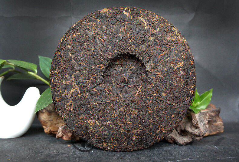 HelloYoung High Mountain Arbor Materials Xiaguan FT7573 Puerh Puer Ripe Tea Cake 357g
