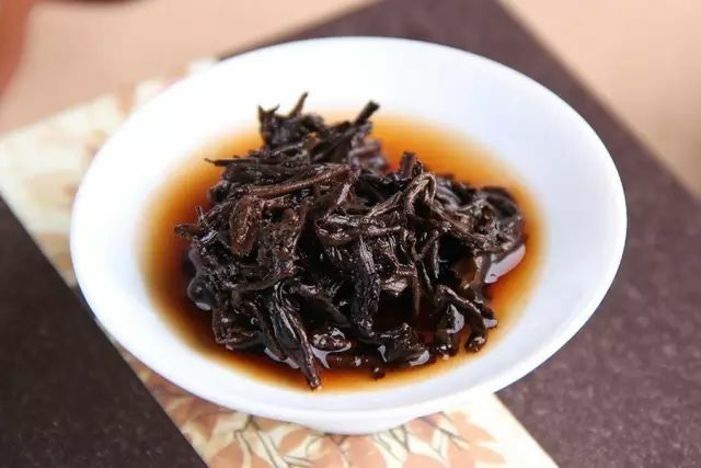 Amber Chun *  Haiwan Bulang Mountain Old Tree Puerh Puer Tea Ripe Brick 250g