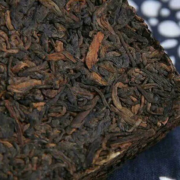 Amber Chun *  Haiwan Bulang Mountain Old Tree Puerh Puer Tea Ripe Brick 250g