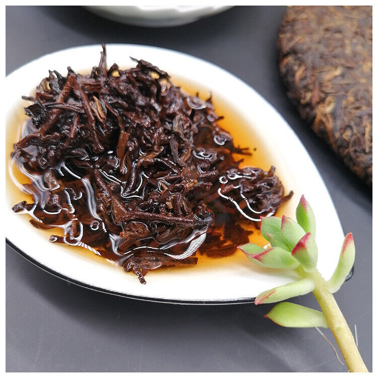 HelloYoung Yunnan Tong Qing Hao Yiwu Mt. Old Tea Puerh Tea Cake Ripe Puer Cooked 357g