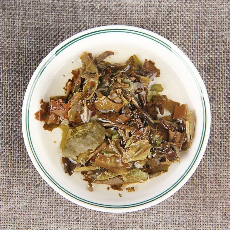 HelloYoung White Tea Xiao Bai Tian Bai Cha Alpine Old Tree Tea Yunnan White Tea 100g