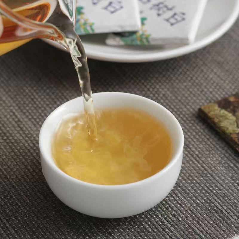 Yunnan White Puerh Raw Tea Mini Pu'er Tea Brick Pu-erh Green Tea Benefits 250g