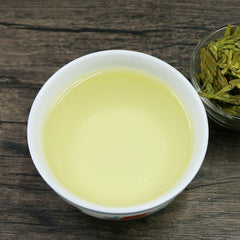 HelloYoung Chinese Green Tea Dragon Well Lung Ching Tea Xihu Long Jing Longjing 100g