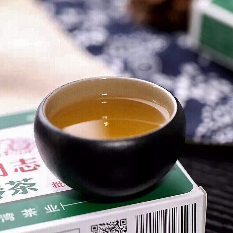 HelloYoung Pu-erh Tea Lao Tong Zhi Puer Brick Cha Haiwan 9968 Ancient Tree Comradesk 250g