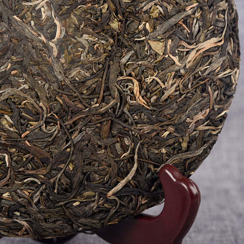Spring Raw Puerh Tea Laobanzhang Old Tree Pu'er Shengcha Yunnan Pu-erh Tea 357g