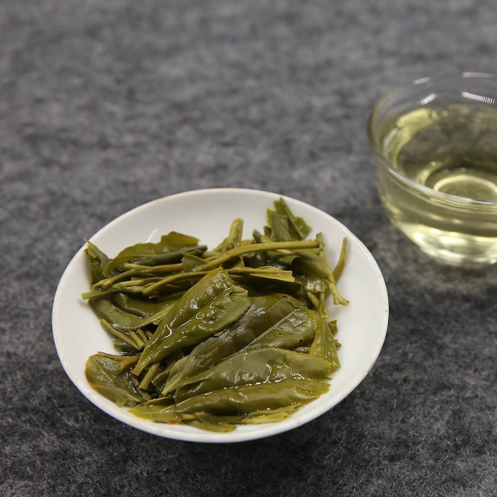 HelloYoung Year Chinese Green Tea Dragon Well New Spring Organic Tea Longjing