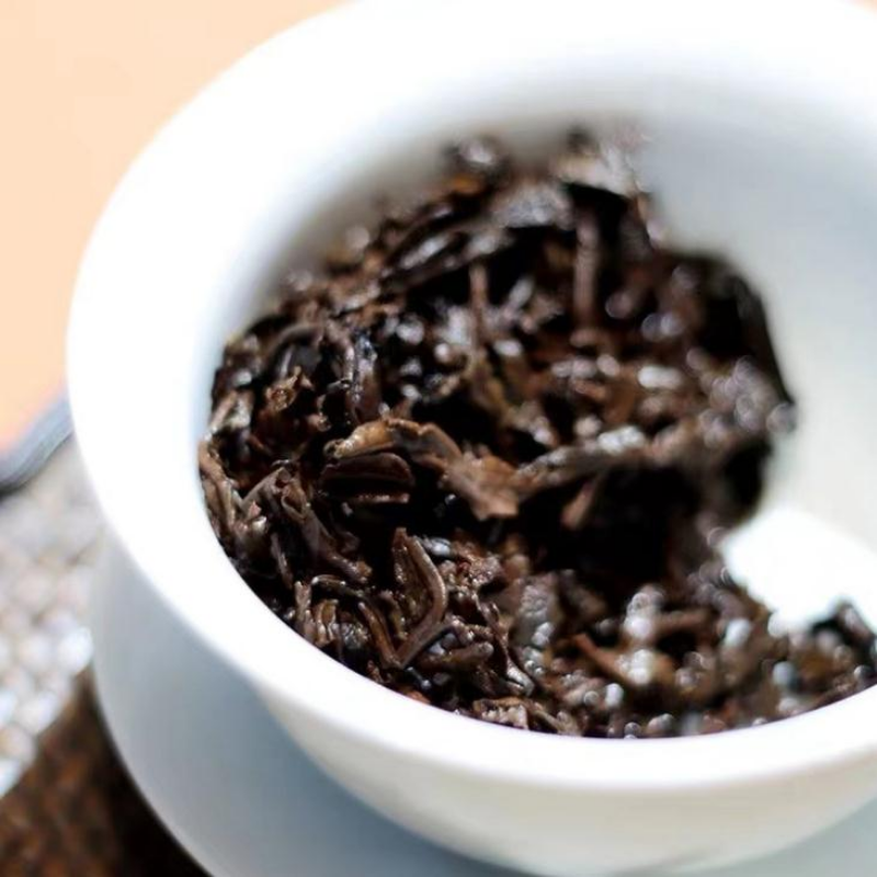 Yunnan Pu-erh Tea Jingmai Ancient Tree Puerh Raw Tea Cake Qizi Pu'er Tea 357g