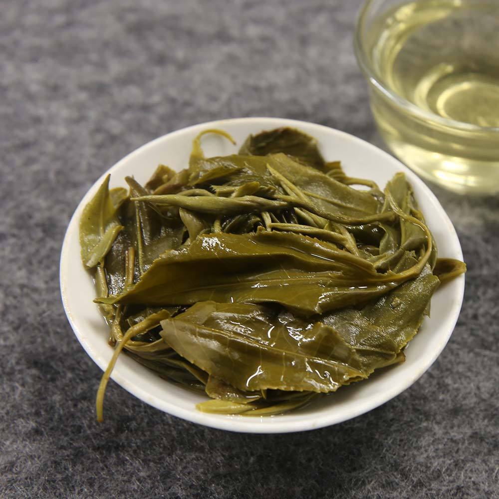 HelloYoung 2023 Biluochun Green Tea New Spring Tea Bi Luo Chun Chinese Green Tea