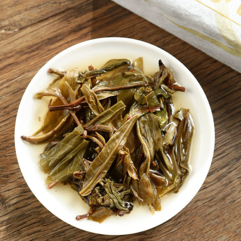 300g Old Tree Pu-erh Raw Tea Xigui Early Spring Puerh Tea Yunnan Pu'er Green Tea