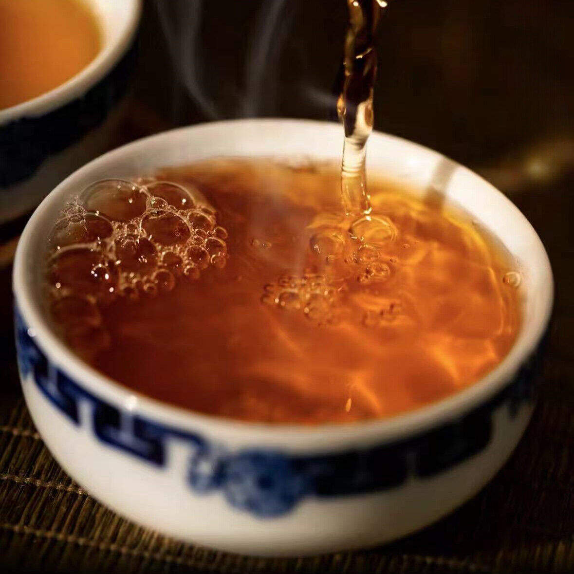 357g Yunnan Old Puerh Tea Cake Laobanzhang Raw Pu'er Cake Tea Pu-erh Tea