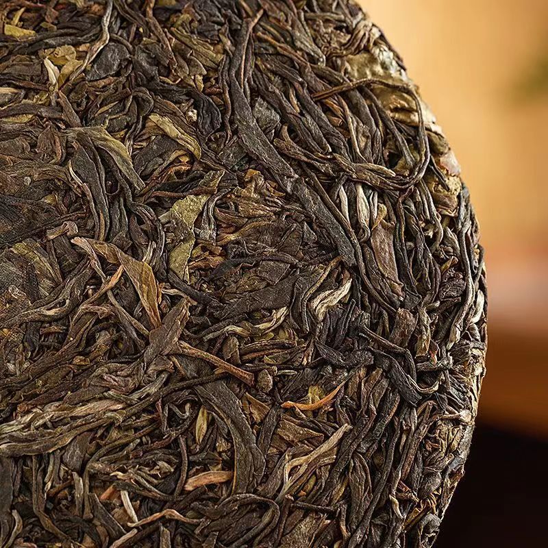 Laobanzhang Puerh Tea Cake Yunnan Pu-erh Raw Tea Old Tree Pu'er Green Tea 357g