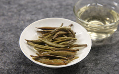 HelloYoung Special Grade Baihao Silver Needle White Tea Bai Hao Yin Zhen Tea