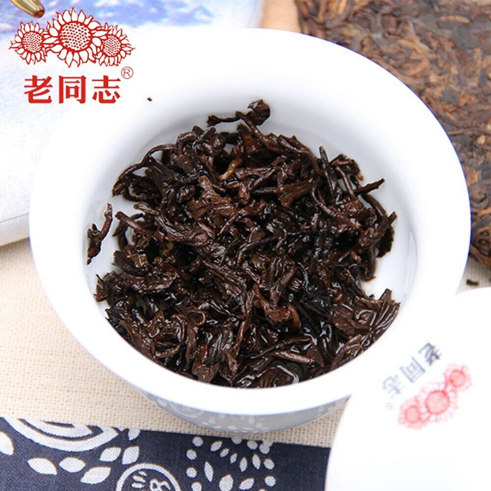 HelloYoung Authentic Haiwan Puer Tea Cake "Winter" Dong Xue Pu Erh Tea Pressed Tea 400g