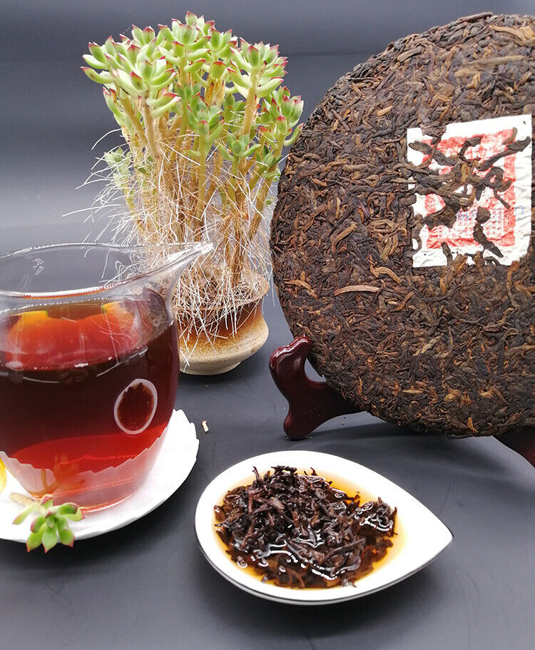 HelloYoung Yunnan Tong Qing Hao Yiwu Mt. Old Tea Puerh Tea Cake Ripe Puer Cooked 357g