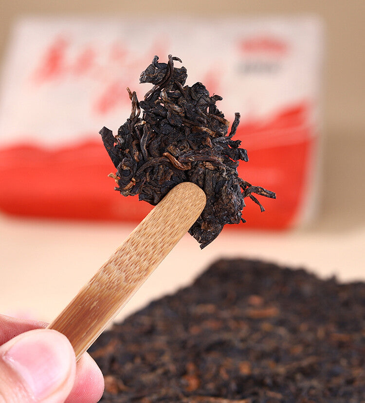 Haiwan Old Comrade Made Good Tea for Everyone Pu-erh Pu'er Brick Ripe 250g