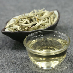 HelloYoung Bai Hao Yin Zhen Kungfu Tea Premium Spring Silver Needle White Tea Healthy Drink