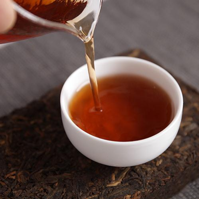Yunnan Pu'er Brick Tea Yugong Golden Buds Ripe Pu-erh Tea Puerh Cooked Tea 250g