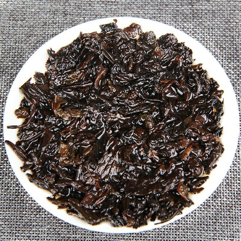 HelloYoung Yunnan Menghai Qizi Cake Tea Collection Ripe Puer Shu Puer Tea 357g