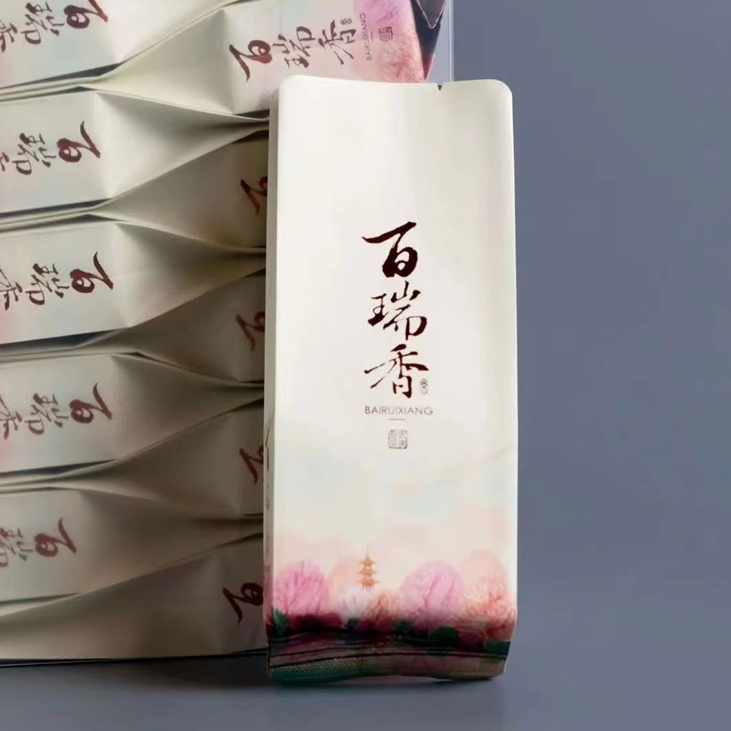 Wuyi Rock Tea Bairuixiang Oolong Tea Bagged High Mountain Chinese Black Tea