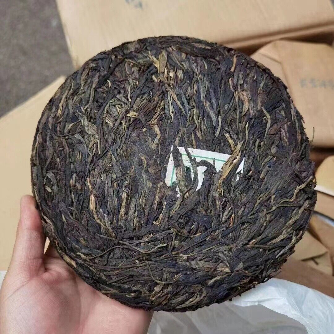 357g Yunnan Aged Pu-erh Raw Tea Yuanyexiang Old Pu'er Tea Cake Puerh Tea