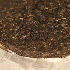 HelloYoung Xia Guan Sheng Puer Yunnan Bulang Old Tree Raw Puerh Tea Iron Cake 357g