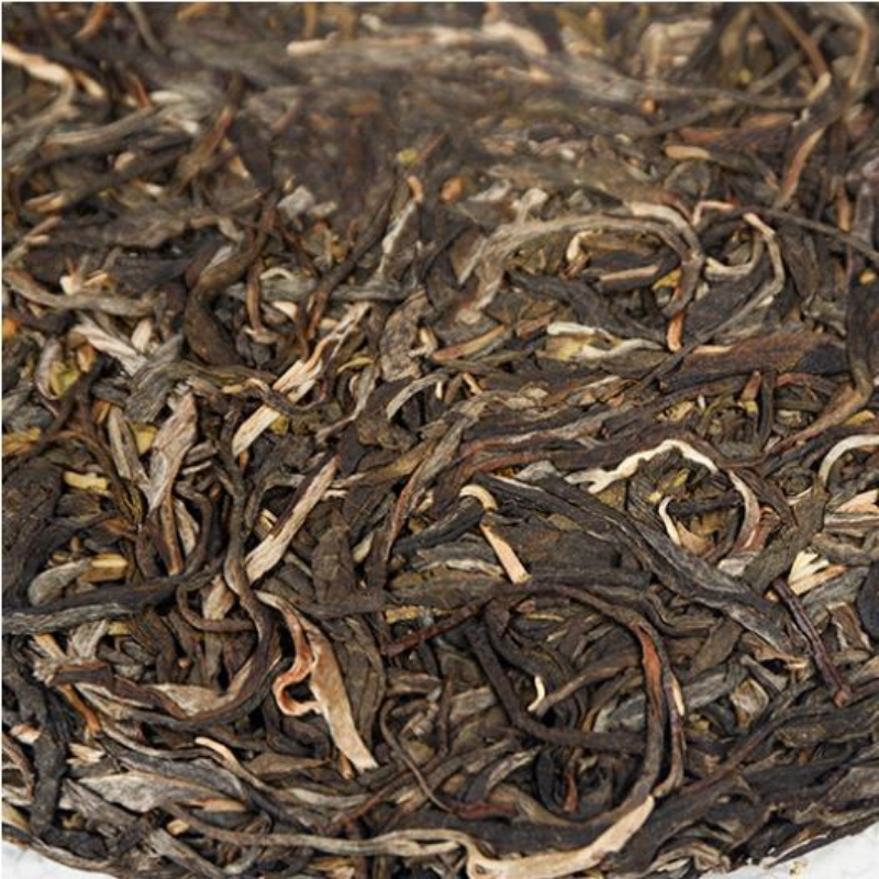 Spring Raw Puerh Tea Laobanzhang Old Tree Pu'er Shengcha Yunnan Pu-erh Tea 357g