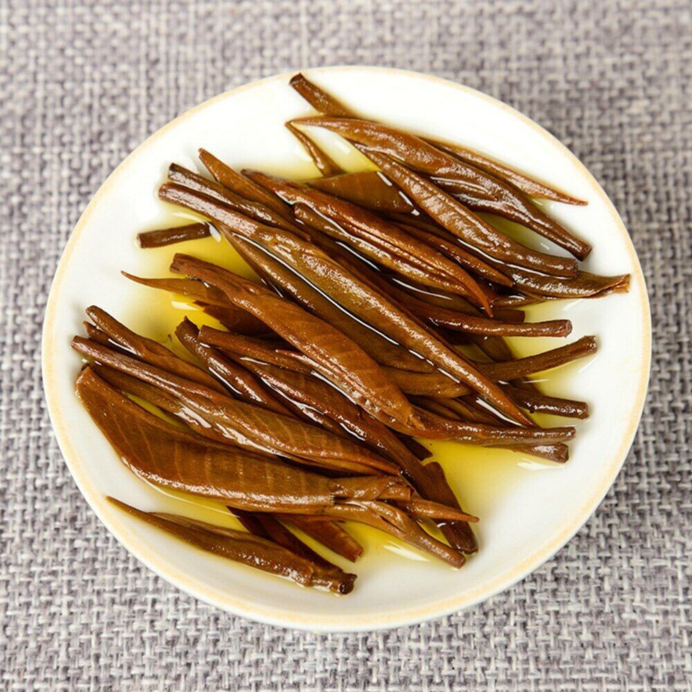 HelloYoung Yunnan Fengqing Big Golden Needle Tea Big Single Bud Black Chinese Tea 100g