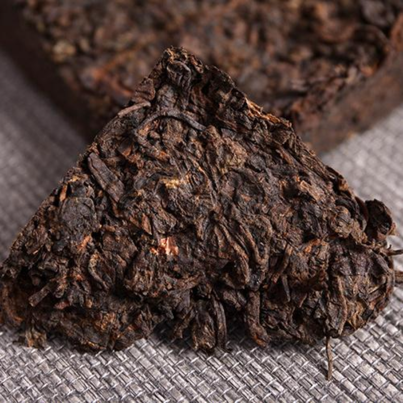 Yunnan Pu'er Brick Tea Yugong Golden Buds Ripe Pu-erh Tea Puerh Cooked Tea 250g