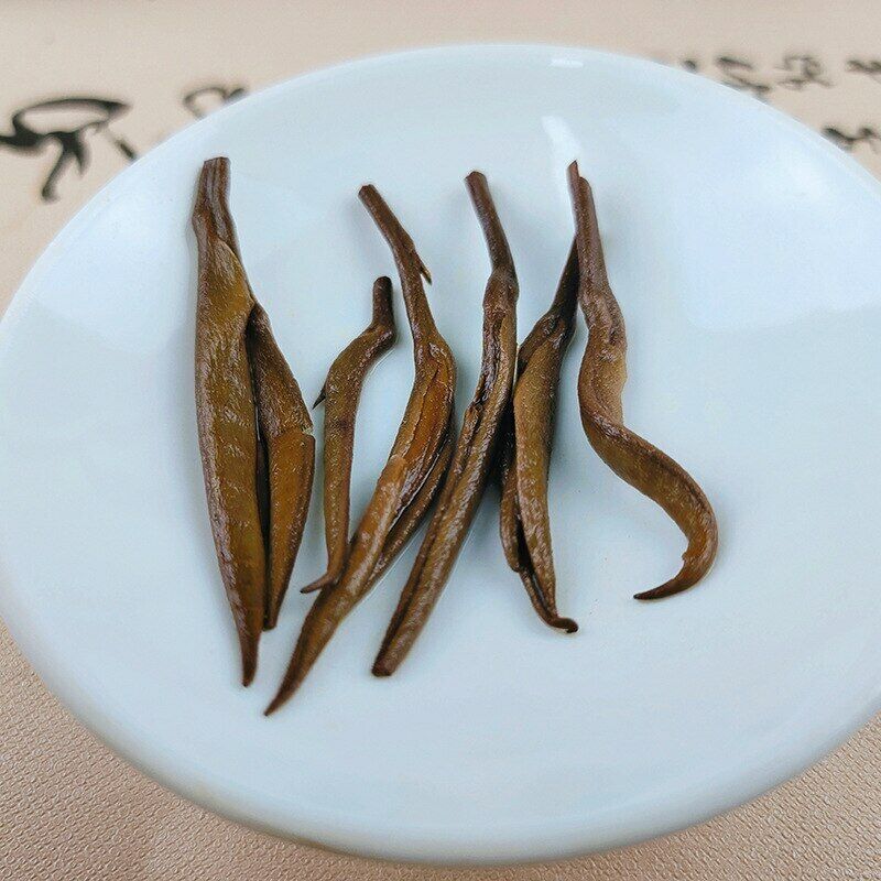 HelloYoung Yunnan Black Tea Dian Hong Gold Needle Jinya Golden Monkey Chinese Tea 150g