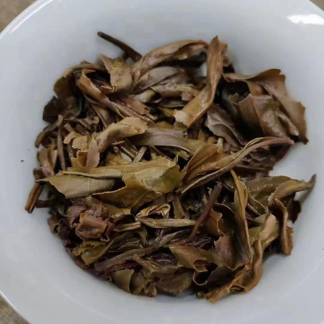Yunnan Aged Raw Pu-erh Tea Cake 2002 Jing Chang Hao Old Raw Puerh Cake Tea357g