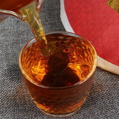 HelloYoung /Yunnan Black Tea Old Tree 357g Ancient Tree Premium Dianhong Tea Cake