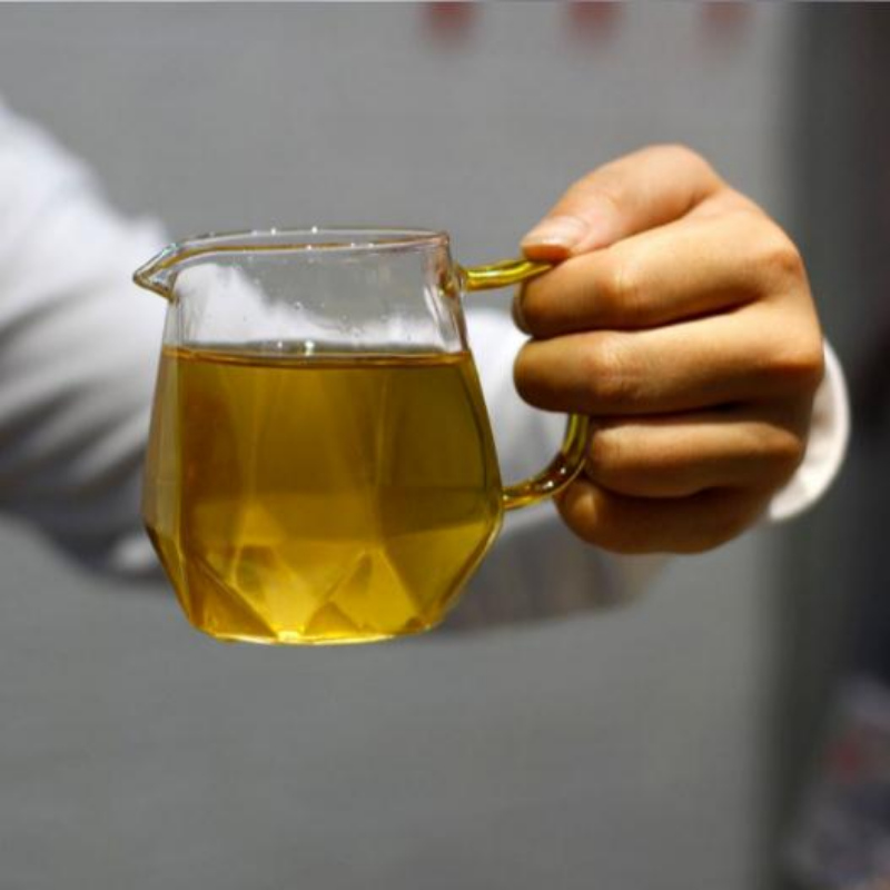 Yunnan Pu-erh Raw Tea Cake Lincang Puerh Shengcha Premium Pu'er Green Tea 357g